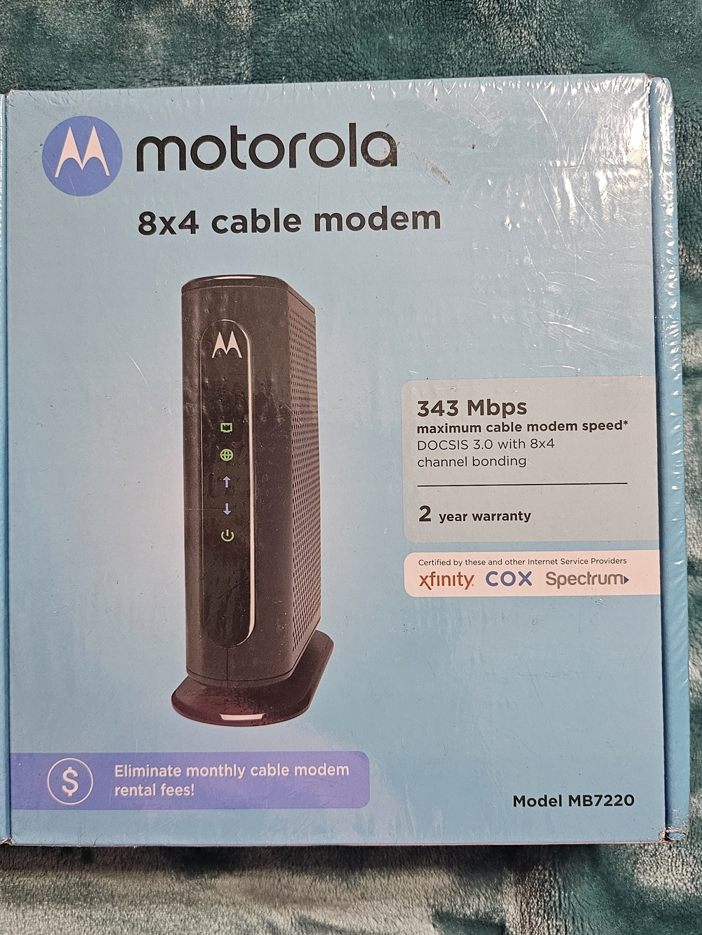 Motorola Black and Blue 8x4 Cable Modem (MB7220)